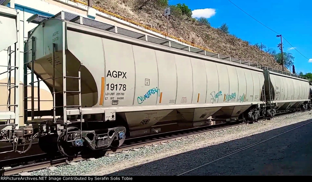 AGPX 19178 Con Grafiti 